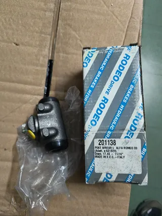 Bombites travão Esq e drt Alfa Romeo 33