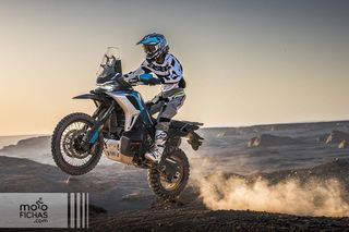 CFMOTO 1000 MT-X Plata/Blanca