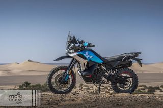 CFMOTO 1000 MT-X Plata/Blanca