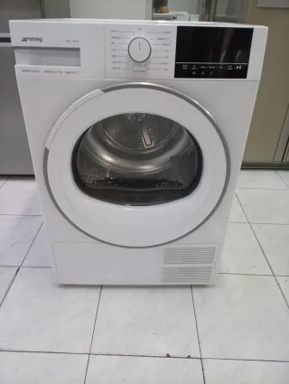 SECADORA MARCA SMEG  8 kg A+++
