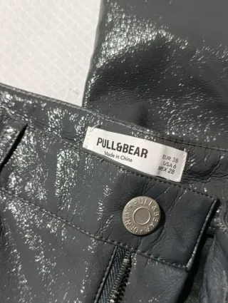 Pantalón Vinilo Pull&Bear Gris