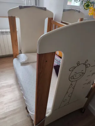 Cuna colecho grande madera con colchon