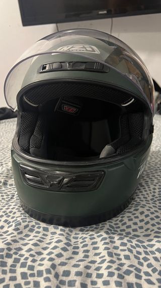Casco NZi Verde Oscuro