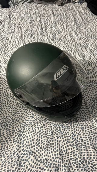 Casco NZi Verde Oscuro