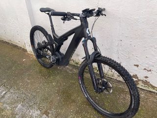 Bici Eléctrica Scott Carbono