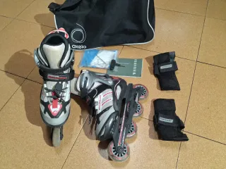 Patines Rollerblade con bolsa y protecciones.