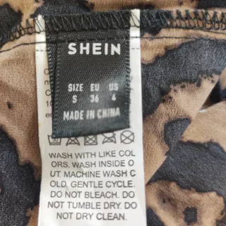 Vestido estampado animal print talla S