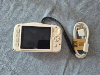 Nikon Coolpix W100 13mp Fotocamera Digitale Bianca