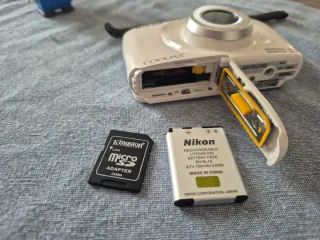 Nikon Coolpix W100 13mp Fotocamera Digitale Bianca