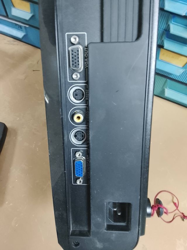 Proyector Optoma Negro