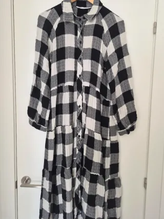 Vestido Zara cuadros blanco y negro