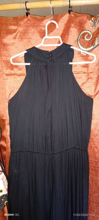 Mono negro verano bordado y pedrería