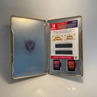 POKEMON VIOLETTO e SCARLATTO Ed. Steelbook Switch