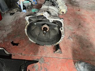 Caja de cambios manual 5 velocidades