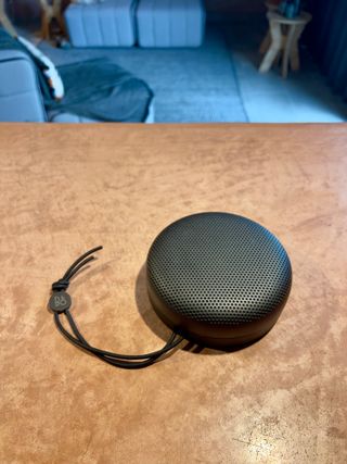 Altavoz Bang & Olufsen Beoplay A1 Negro