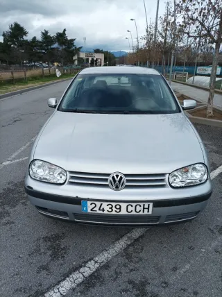 Volkswagen Golf 2002