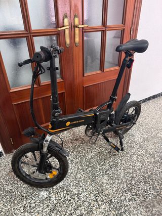 Bicicleta Eléctrica Plegable Negra