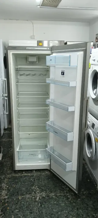 NEVERA DE UNA PUERTA BOSCH NO FROST ENERGÍA A++