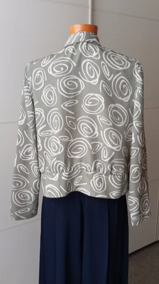 Blusa vintage estampada. Nueva