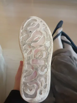 Scarpe Alexander McQueen bianche e nere