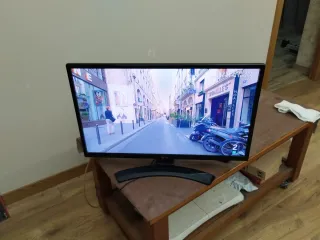 Televisión LED LG 28 Negra