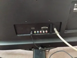 Televisión LED LG 28 Negra