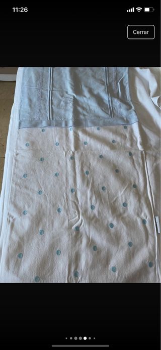 Colcha de cuna con topitos