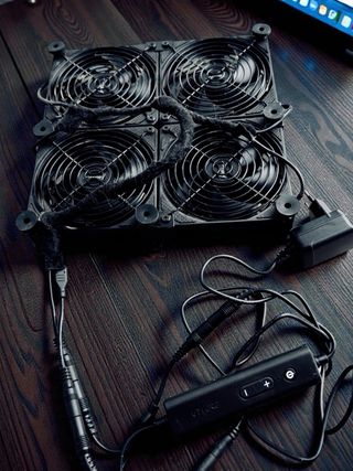 4 Ventiladores PC 120mm 12v/220v