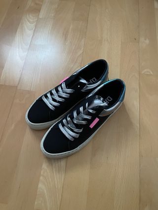 Zapatillas De.Franklin Negras y Plateadas