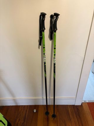 Esquís K2 Domain 164 con fijaciones Marker