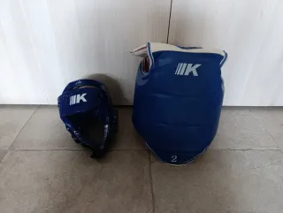 Protecciones Taekwondo Casco y Peto Azul