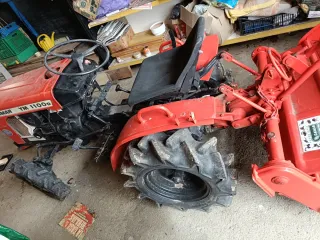 Tractor Pascualín con rotobator