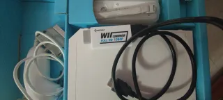 Pack Wii: Consola, Guitarra, Juegos y Adaptador TV