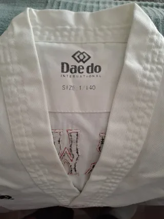 Kimono Taekwondo Daedo Blanco Talla 1/140