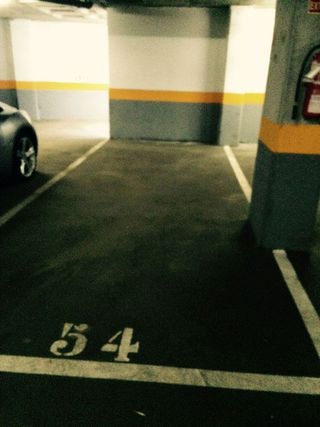 Garaje en alquiler en Virgen del Cortijo - Manoteras en Madrid