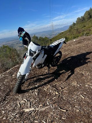 Moto enduro um dsr ex 125 15cv