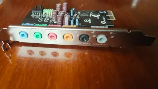 Scheda audio ASUS SUPREME - FX REV.1.04G