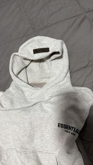 Moletom ESSENTIALS Cinza