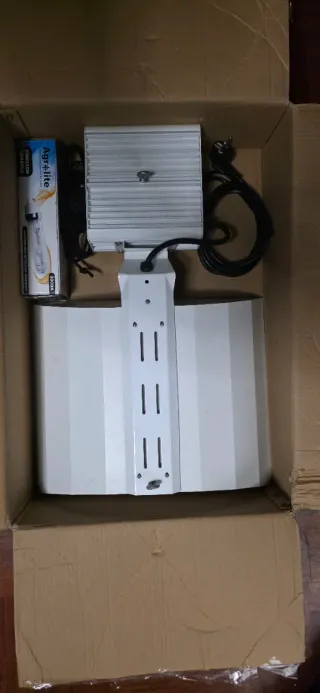 Foco Agrolite CMH 315W LEC