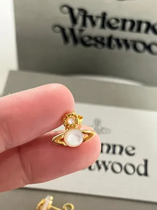 Pendientes Vivienne Westwood Corazón tomasina