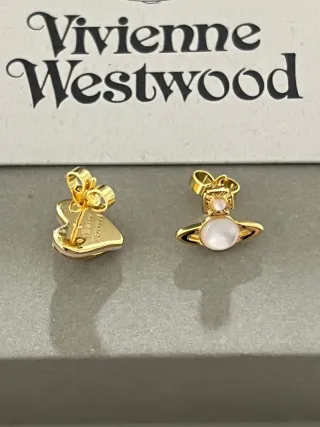 Pendientes Vivienne Westwood Corazón tomasina