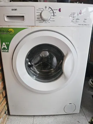 Lavadora Svan SVL610 6kg 1000rpm A++