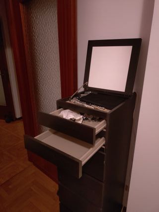 Como' con cassettoni di due moduli + più consolle