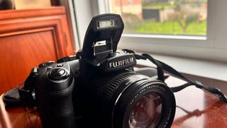 Cámara Bridge Fujifilm 30x Zoom