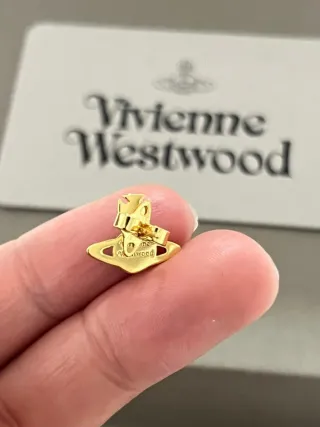 Pendientes Vivienne Westwood Corazón y Orb