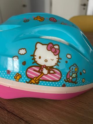 Casco infantil Hello Kitty azul