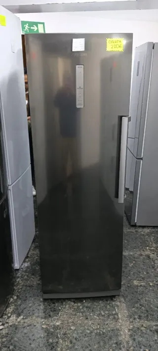 NEVERA SAMSUNG DE UNA PUERTA NO FROST ENERGÍA A+