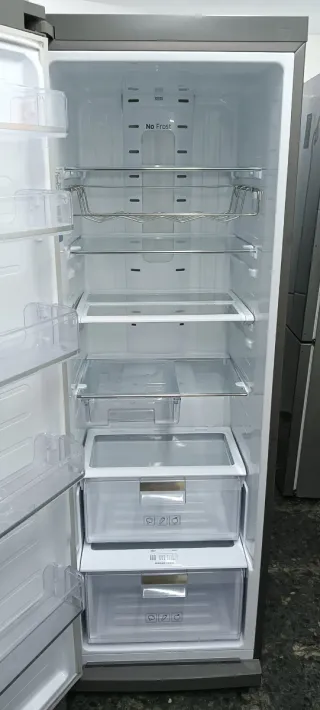 NEVERA SAMSUNG DE UNA PUERTA NO FROST ENERGÍA A+