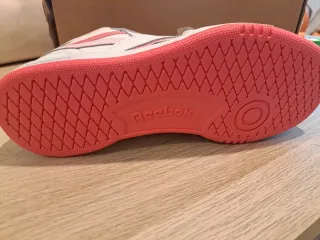 Zapatillas Reebok Blancas y Rosas