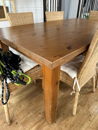 Mesa de comedor de madera ikea